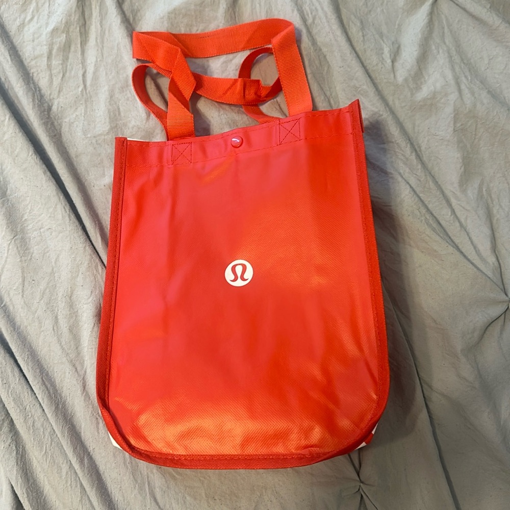 Lululemon Small Reusable Tote